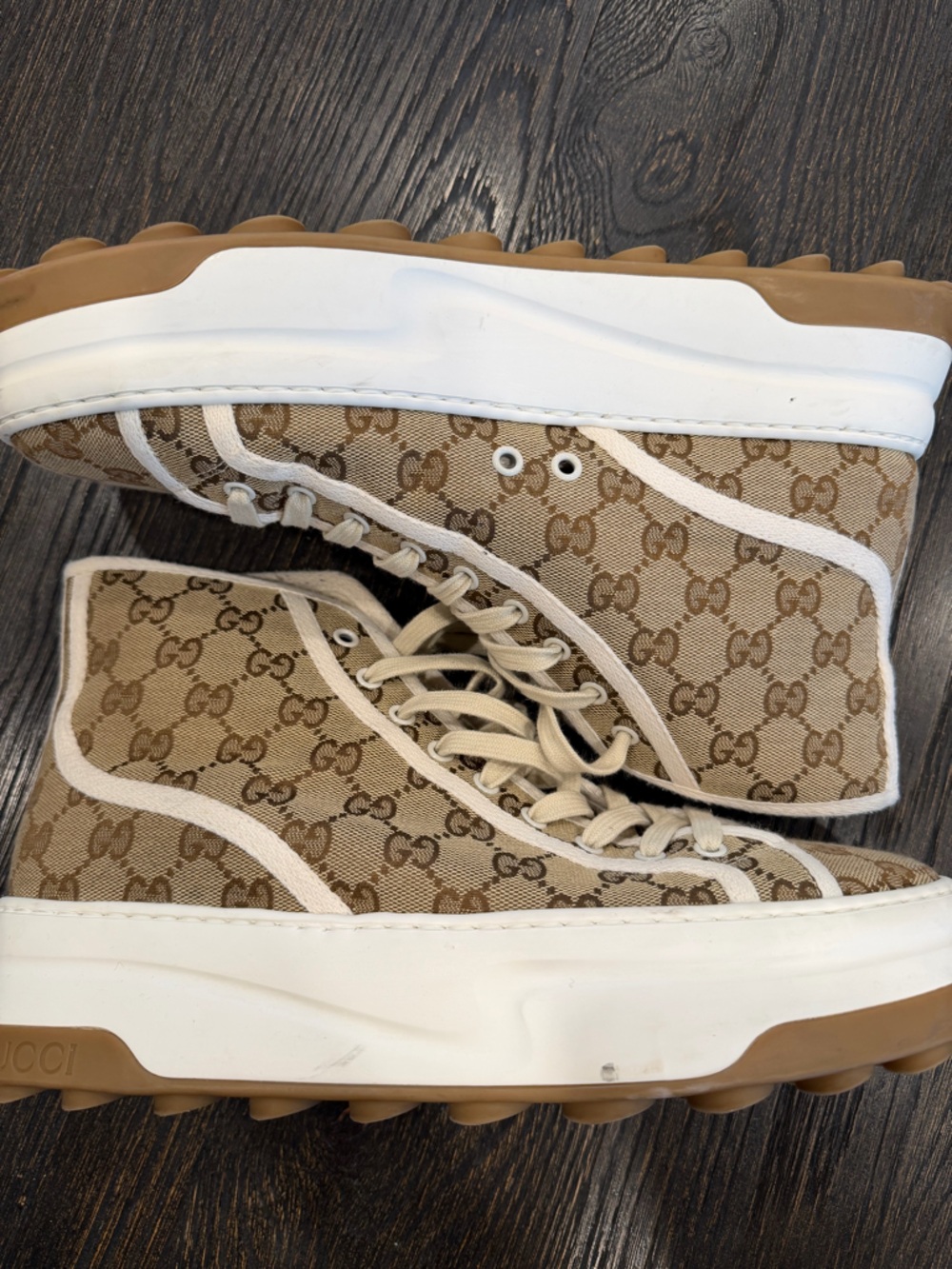 Gucci Canvas High Top Fashion Casual Sneakers Women's Brown size 10- USED